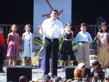 en concert le 1 juin 2002-18.jpg