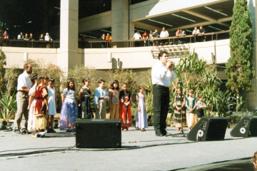 en concert le 1 juin 2002-4.jpg