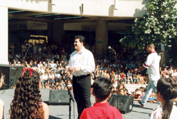 en concert le 1 juin 2002-8.jpg